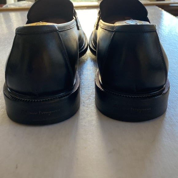 Salvatore Ferragamo Black Leather Loafers Size 10.5 main image 4